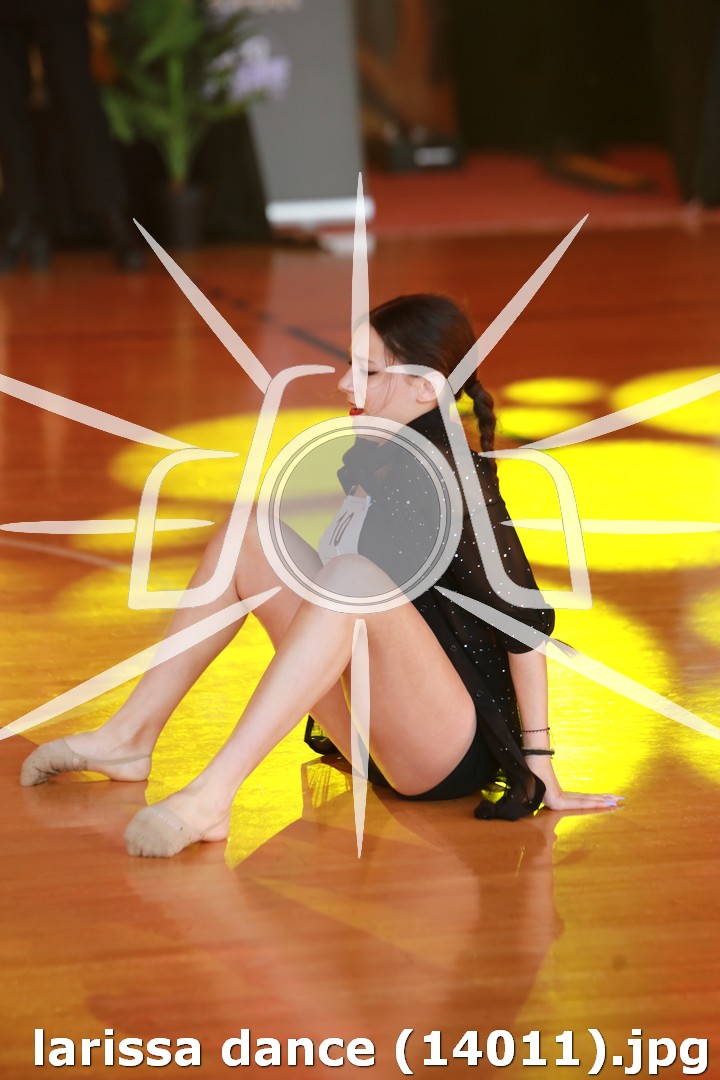 larissa dance (14011).jpg