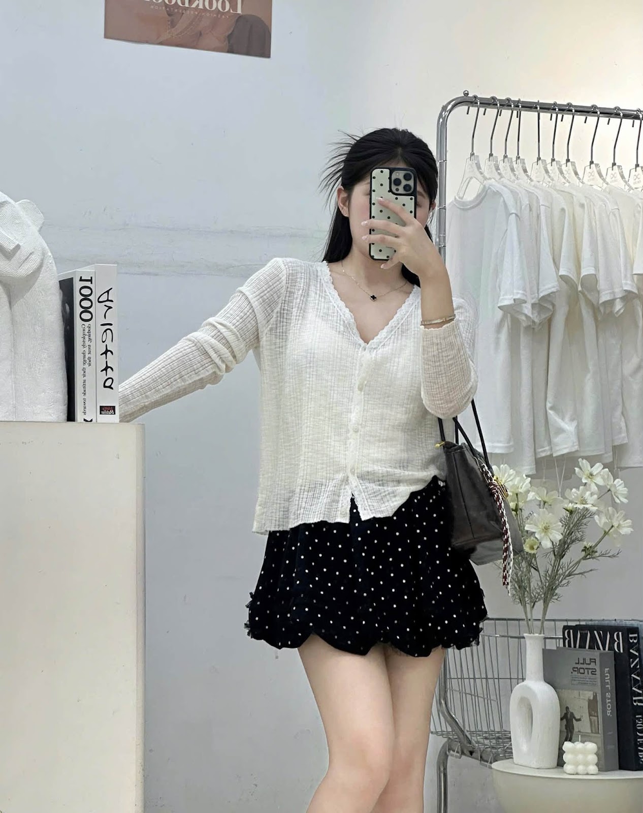 Áo khoác len cổ V viền ren XONXEN SHOP 8073