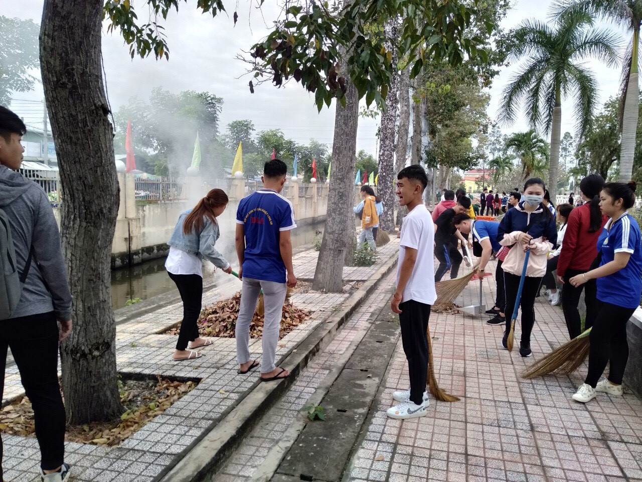 Tái tạo cảnh quan xanh – sạch – đẹp cho khuôn viên