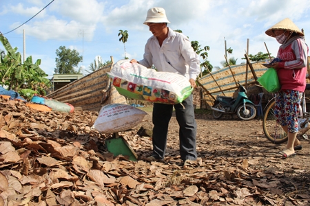 10-ca-phe-cung-tony_chuyen-nang-an-thi-3