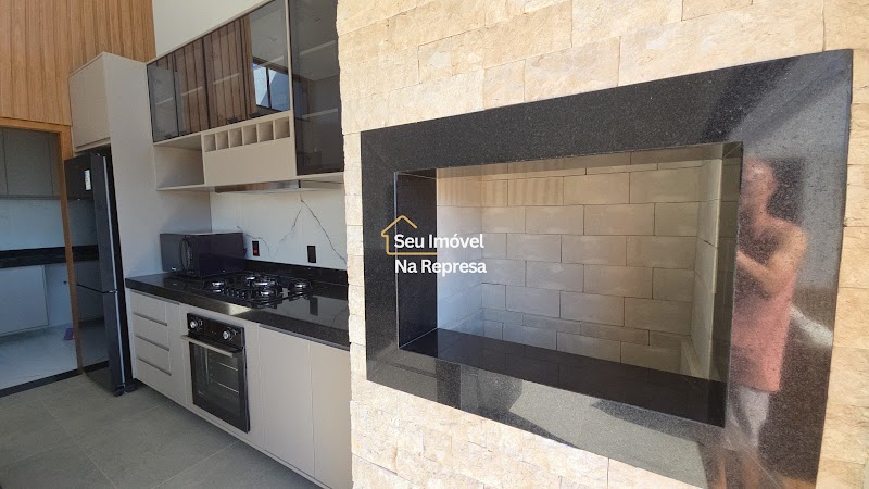Foto 6 de Casa nova, em ótima localização próximo ao Ponto Alto no Riviera de Santa Cristina XIII