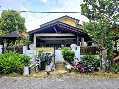 Corner Lot 1.5 Storey Banglo, Seksyen 3, Bandar Baru Bangi — foto 5/10