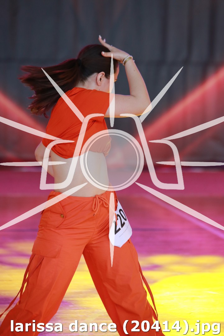 larissa dance (20414).jpg
