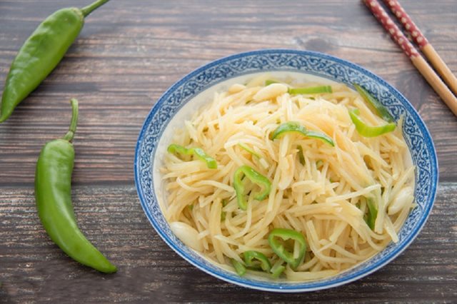 Khoai Tây Xào Tỏi Ớt