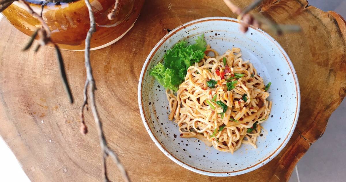 Mì đậu hũ xào tương hột cay