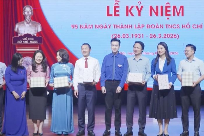 Khát vọng cống hiến của thanh niên trong xây dựng Thủ đô hiện đại - Đài Phát thanh và truyền hình Hà Nội