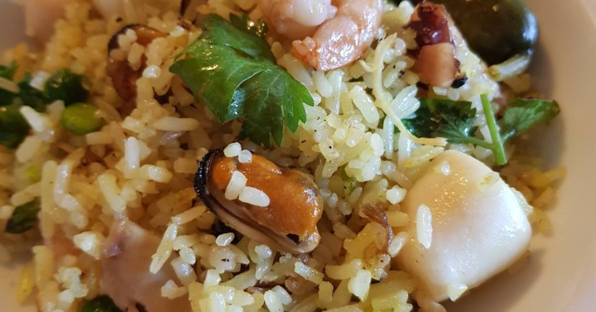 Paella (Cơm Chiên Tây Ban Nha)