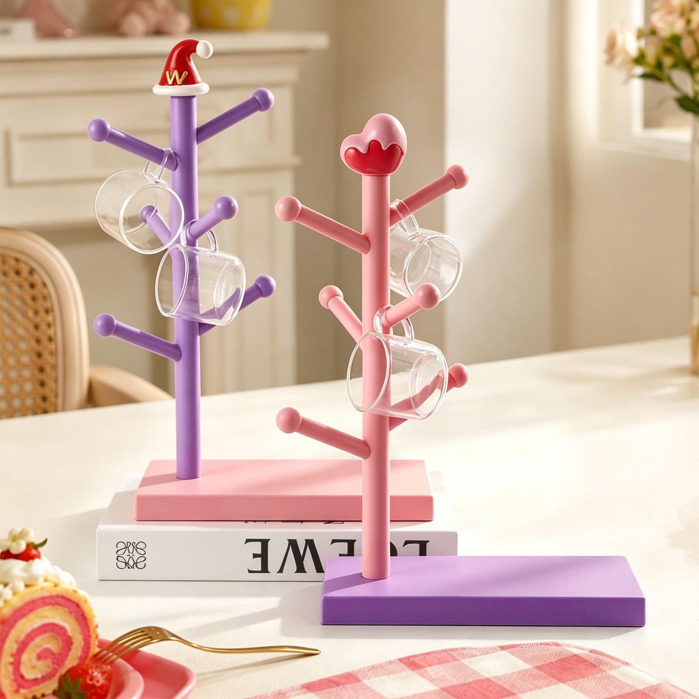 Mug rack with motif, drainage