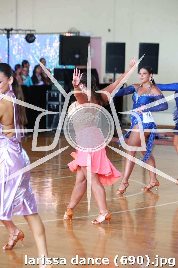 larissa dance (690).jpg
