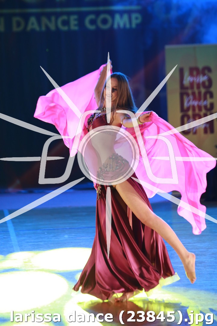 larissa dance (23845).jpg