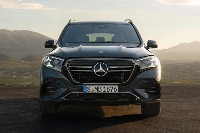 Mercedes-Benz GLS 2026 ra mắt - củng cố vị thế 'S-Class của SUV' - Báo Tri thức &amp; Cuộc sống