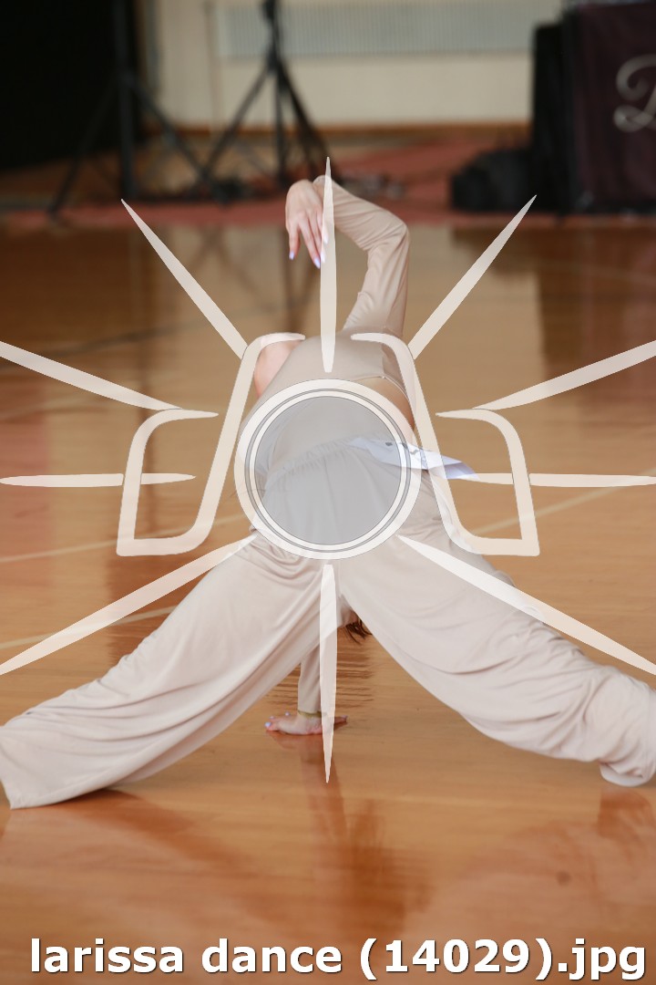 larissa dance (14029).jpg