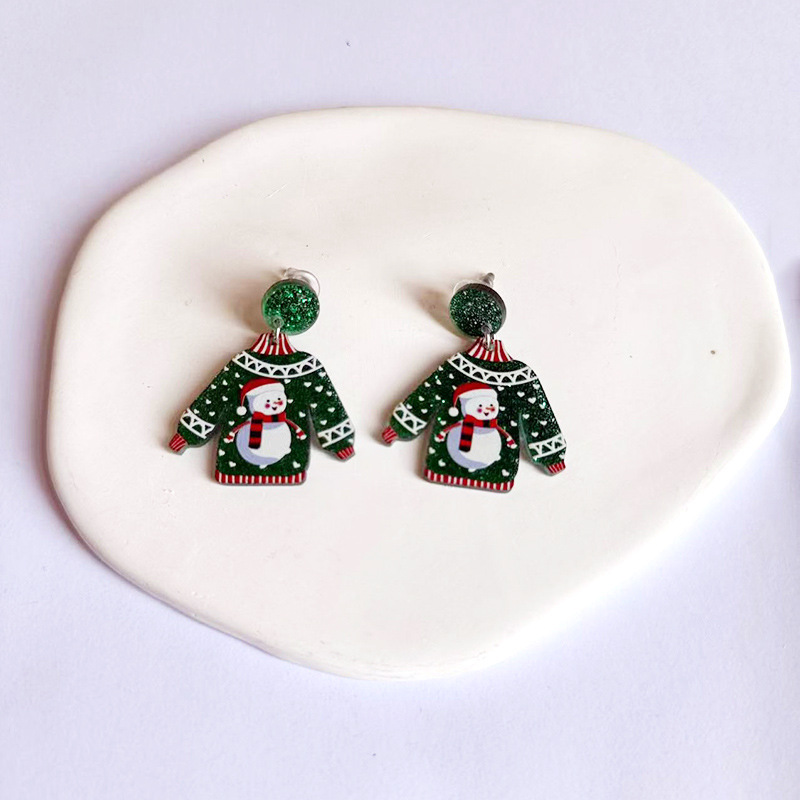 Christmas earrings with snowman and sweater motif