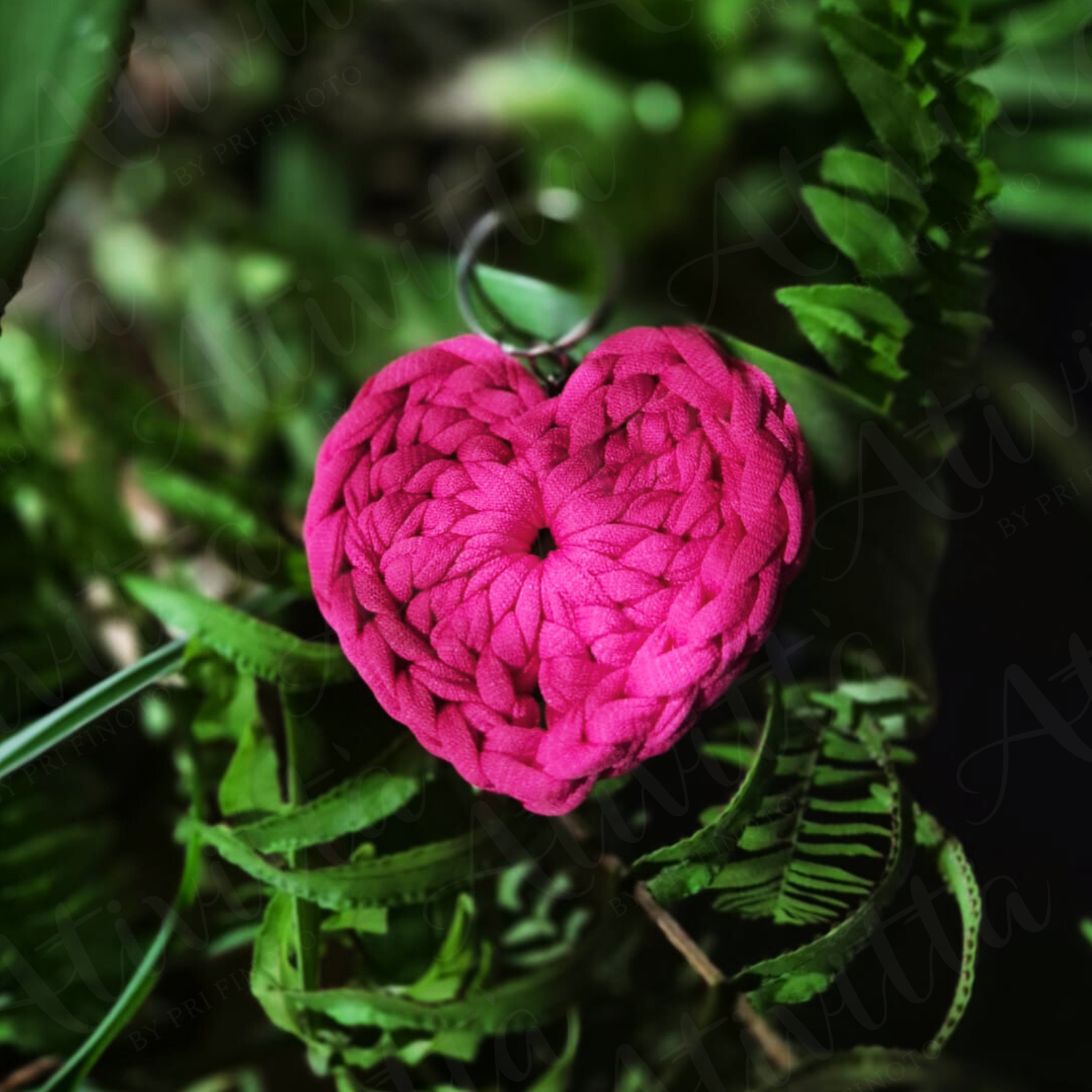 Chaveiro Coração em Crochê