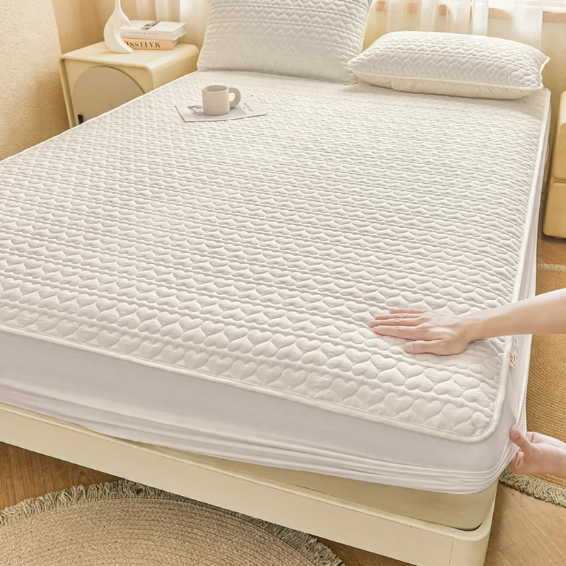 Fitted sheet, synthetic, padded