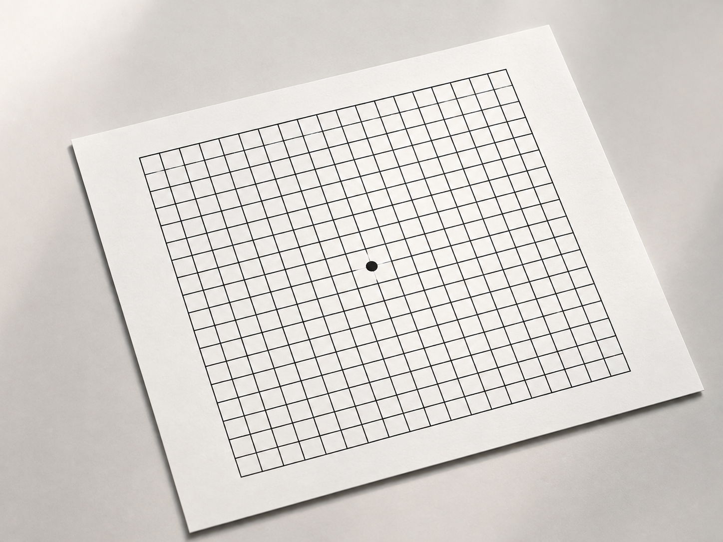 Amsler grid — the straight-lines home check