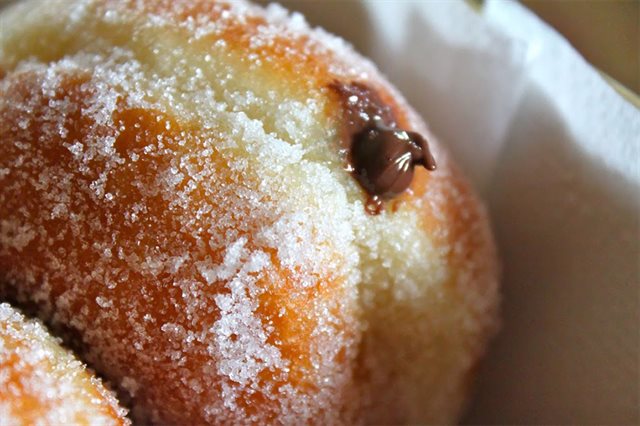 Donut Tẩm Đường Giòn
