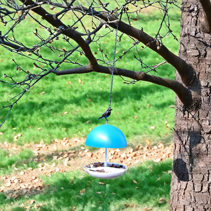Weatherproof bird feeder with rain protection