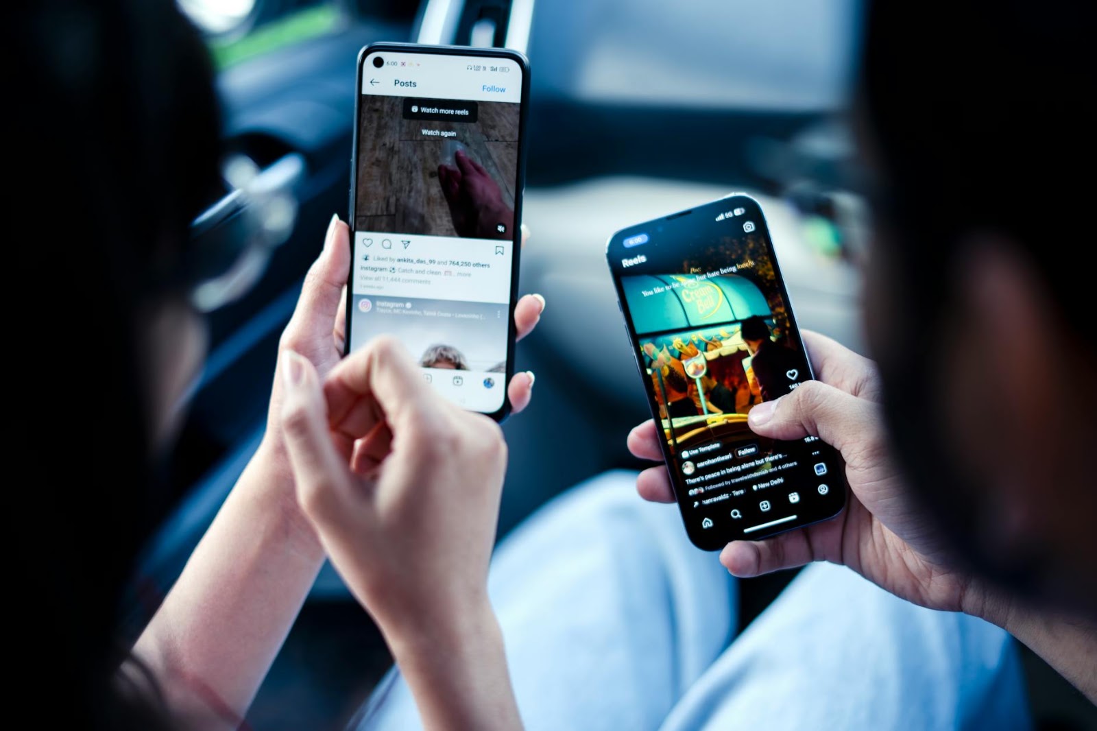 A delighted customer confidently using an AI virtual try-on app on their smartphone, smiling.