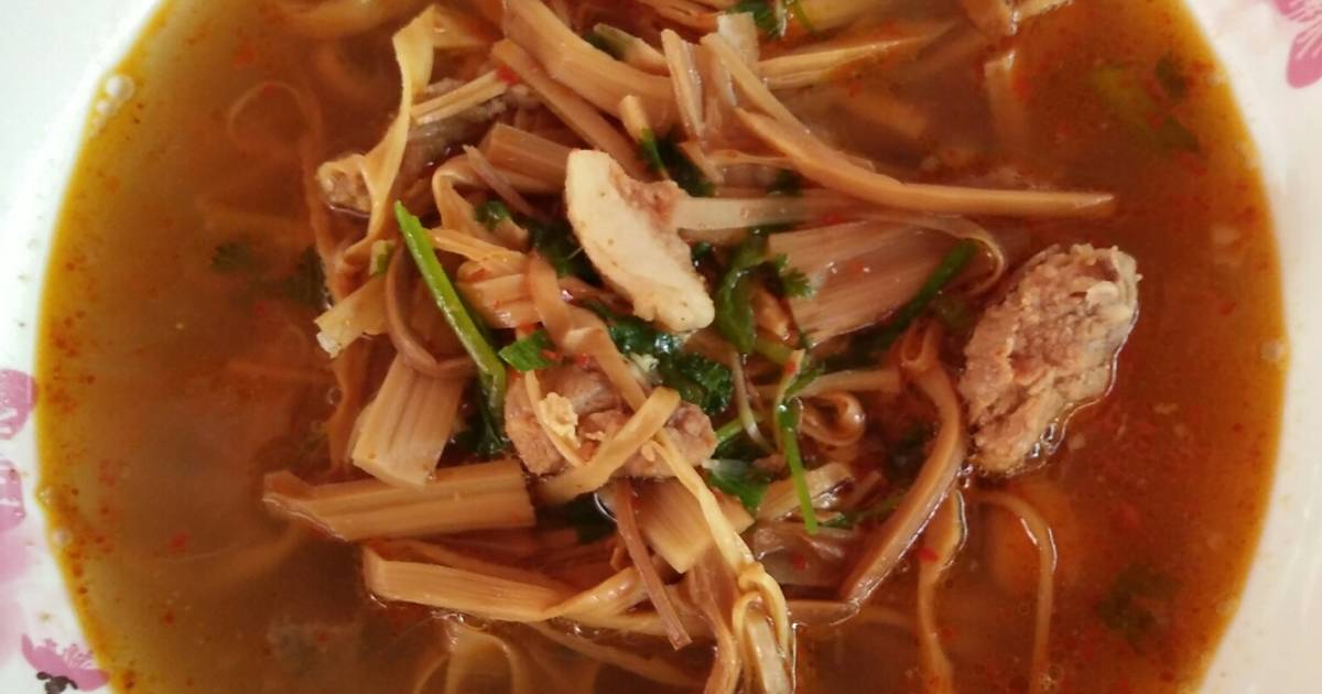 Vịt hầm măng khô