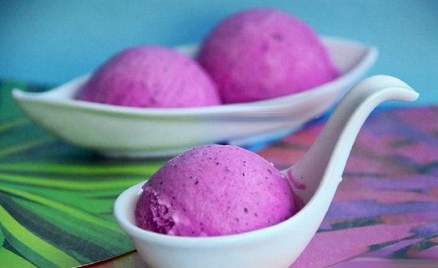Kem Thanh Long Ngọt Mát