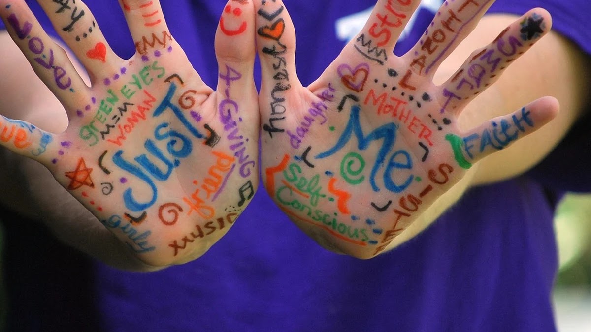 언어별 색채 표현 차이와 그 어원적 유래