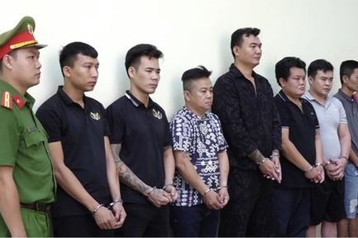 Công ty mua bán nợ Nhất Tín 'khủng bố' để đòi khoản nợ 70 tỷ đồng, ăn chia 30%-50% - Công An TP.HCM