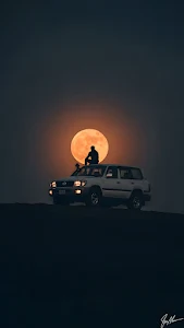 Macro View of Perfect Water Droplets on a Dark Surface