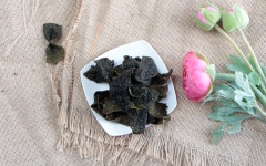 Khi snack ráo dầu là có thể dùng ngay nhé! Nếu có ý định dự trữ thì nên bào quen kín hơi tránh để lâu snack sẽ bị mềm mất ngon.