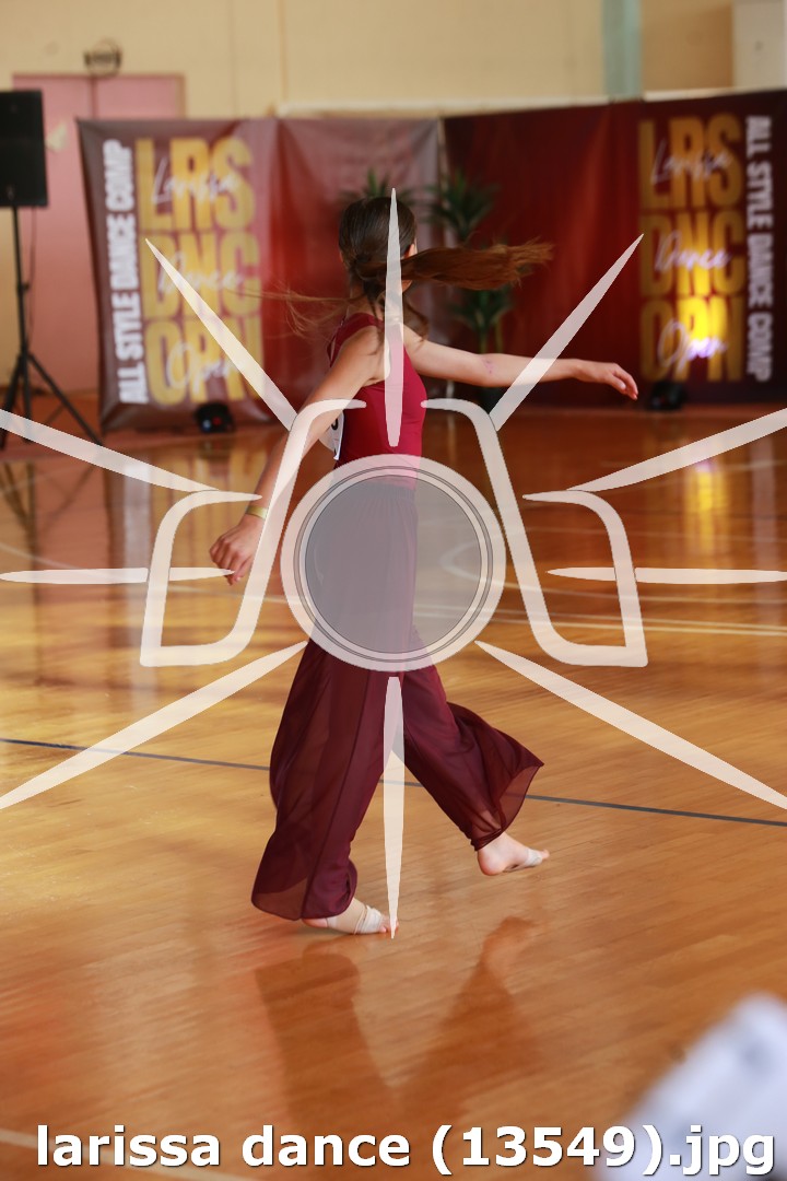 larissa dance (13549).jpg