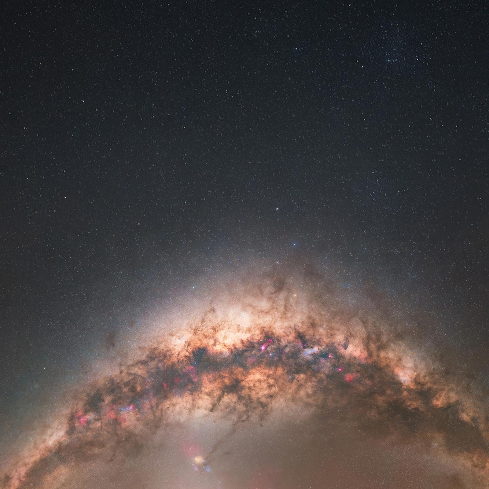 Download Milky Way Over Desert Canyons 2K iPhone