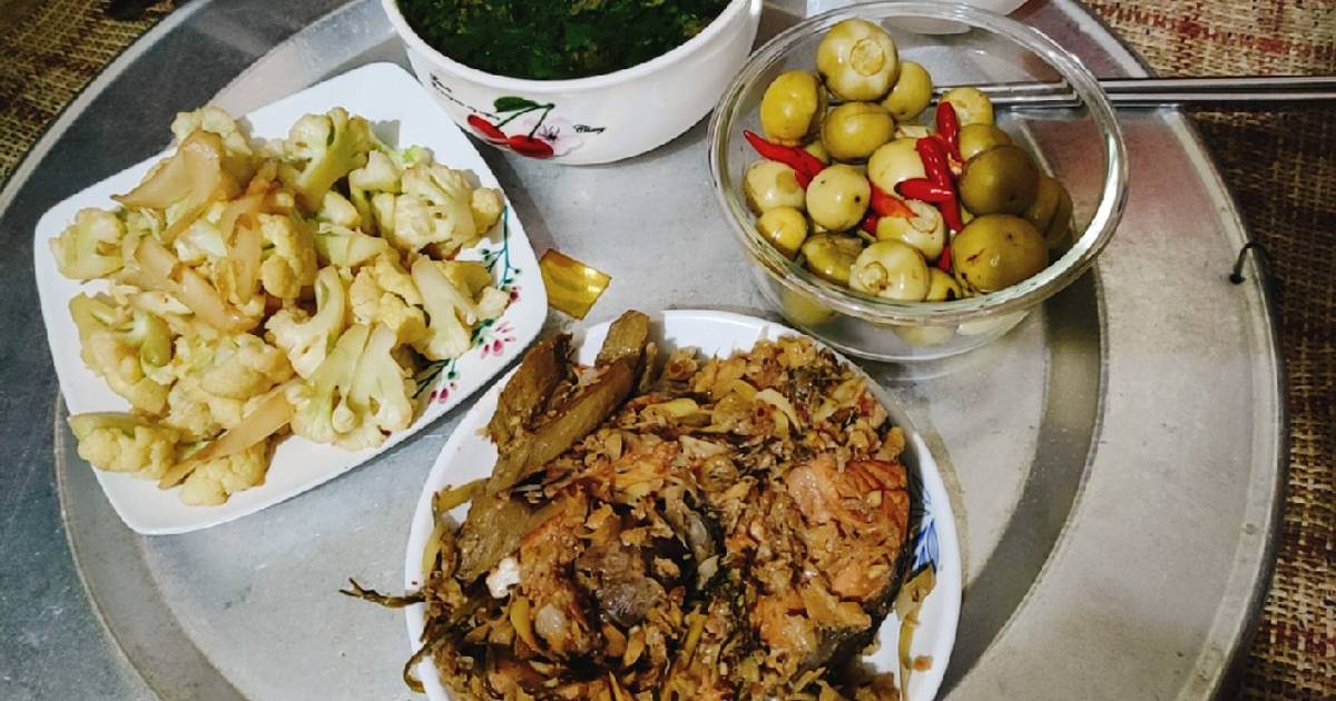 Cá kho chuối xanh