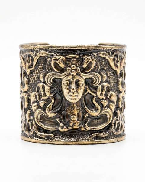 Bracelets piece image