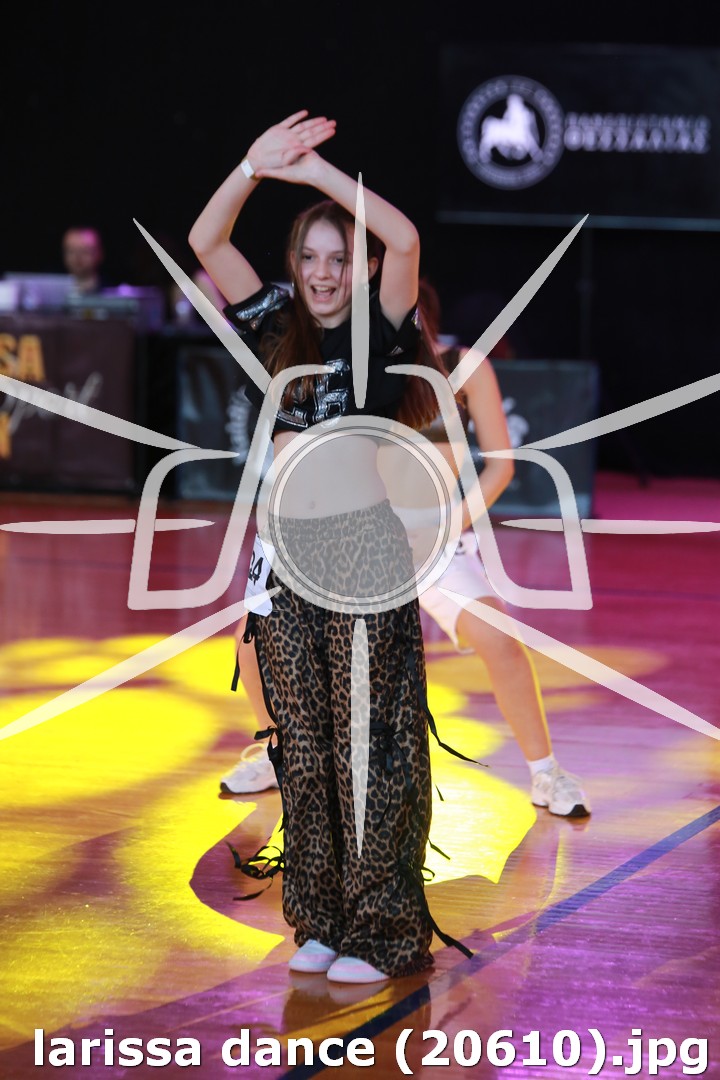 larissa dance (20610).jpg