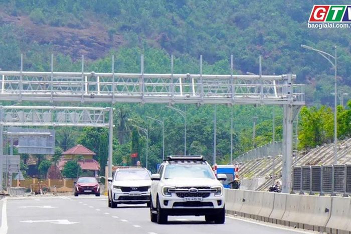 Toàn cảnh Gia Lai 24h: Thông xe cao tốc Hoài Nhơn - Quy Nhơn đúng dịp lễ 30/4-1/5 - Báo Gia Lai