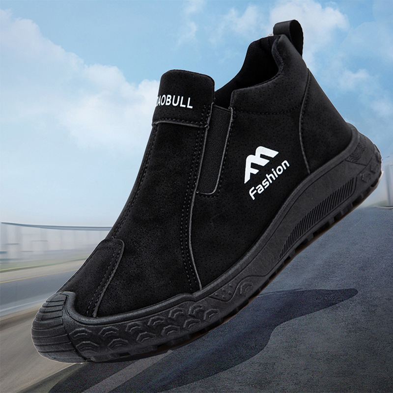 Insulated Men's Winter Boots, non-slip, mid-height shaft