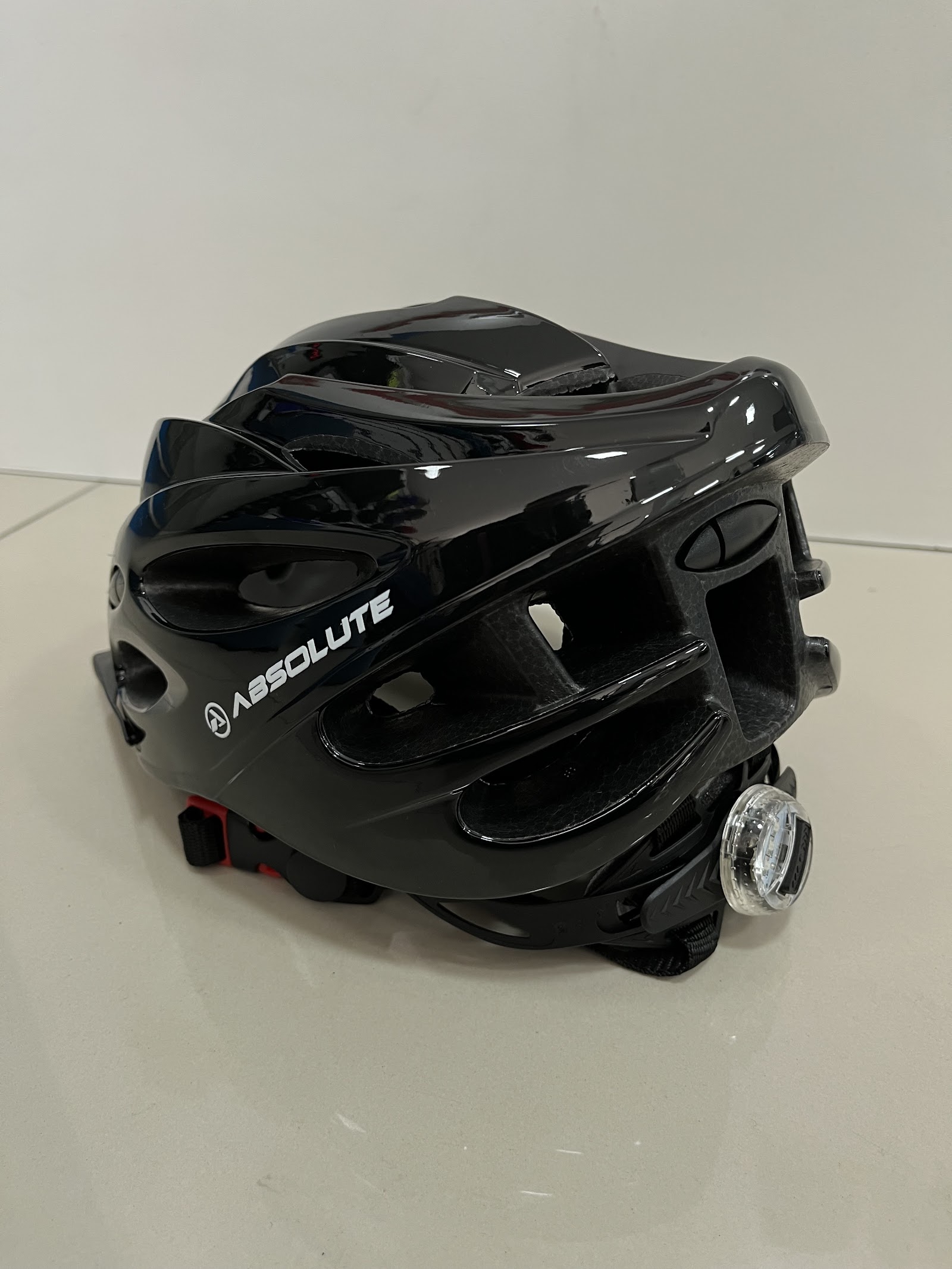 CAPACETE ABSOLUTE — foto 2