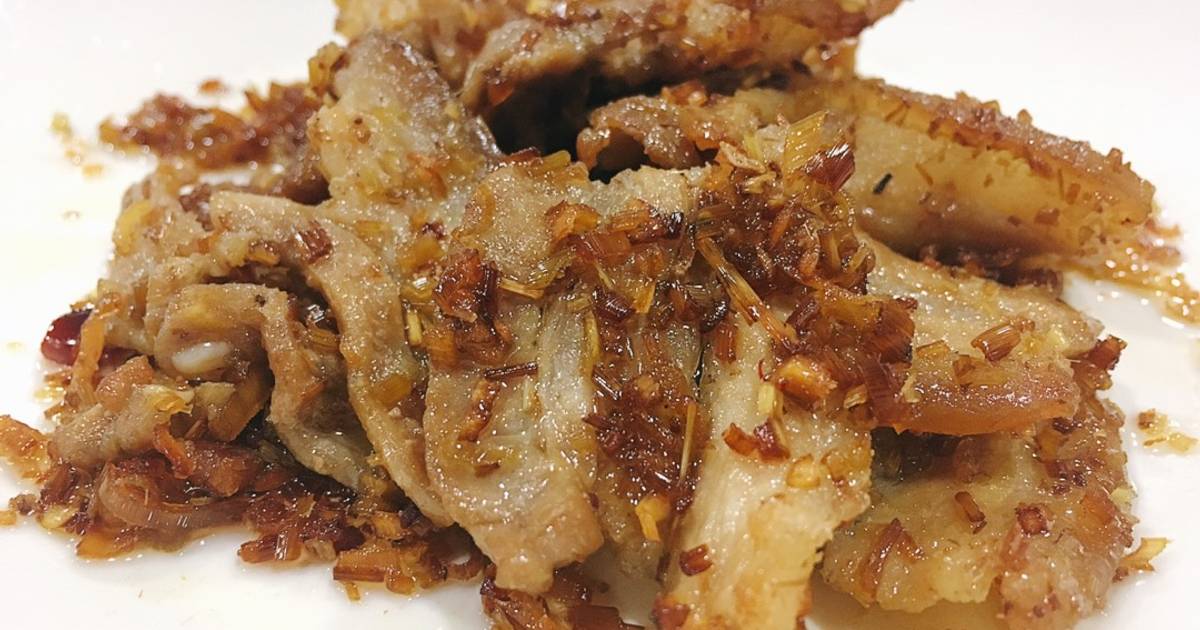 Ba rọi xào sả ớt thần tốc