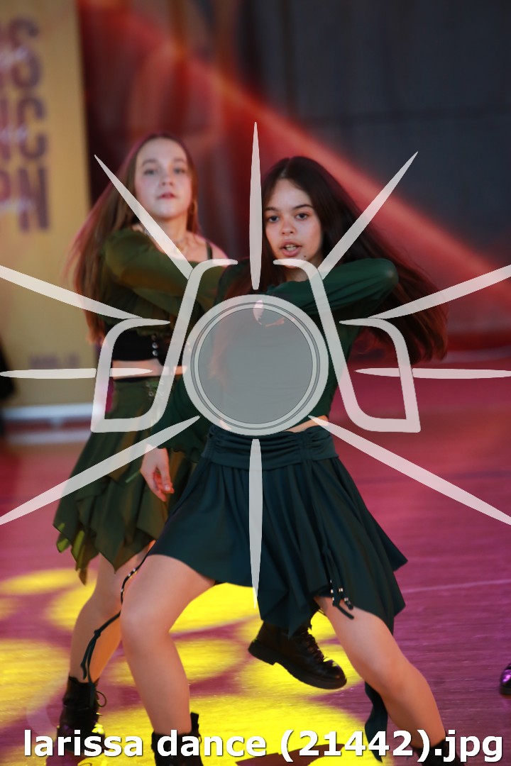 larissa dance (21442).jpg