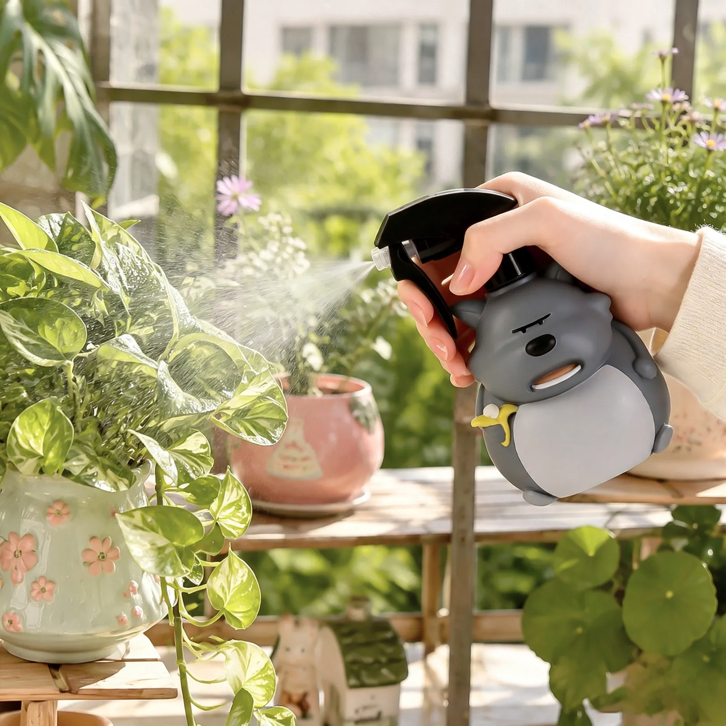 Plant Sprayer, Banana Shape