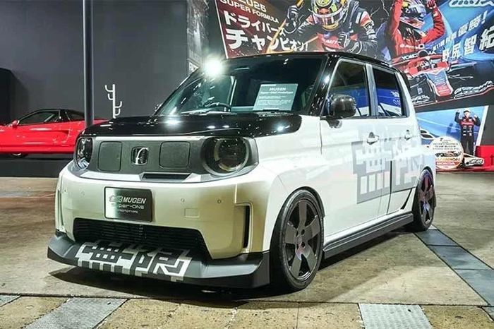 Cận cảnh Honda Super-One 'bé hạt tiêu' độ Mugen hầm hố như xe đua - Báo Tri thức &amp; Cuộc sống