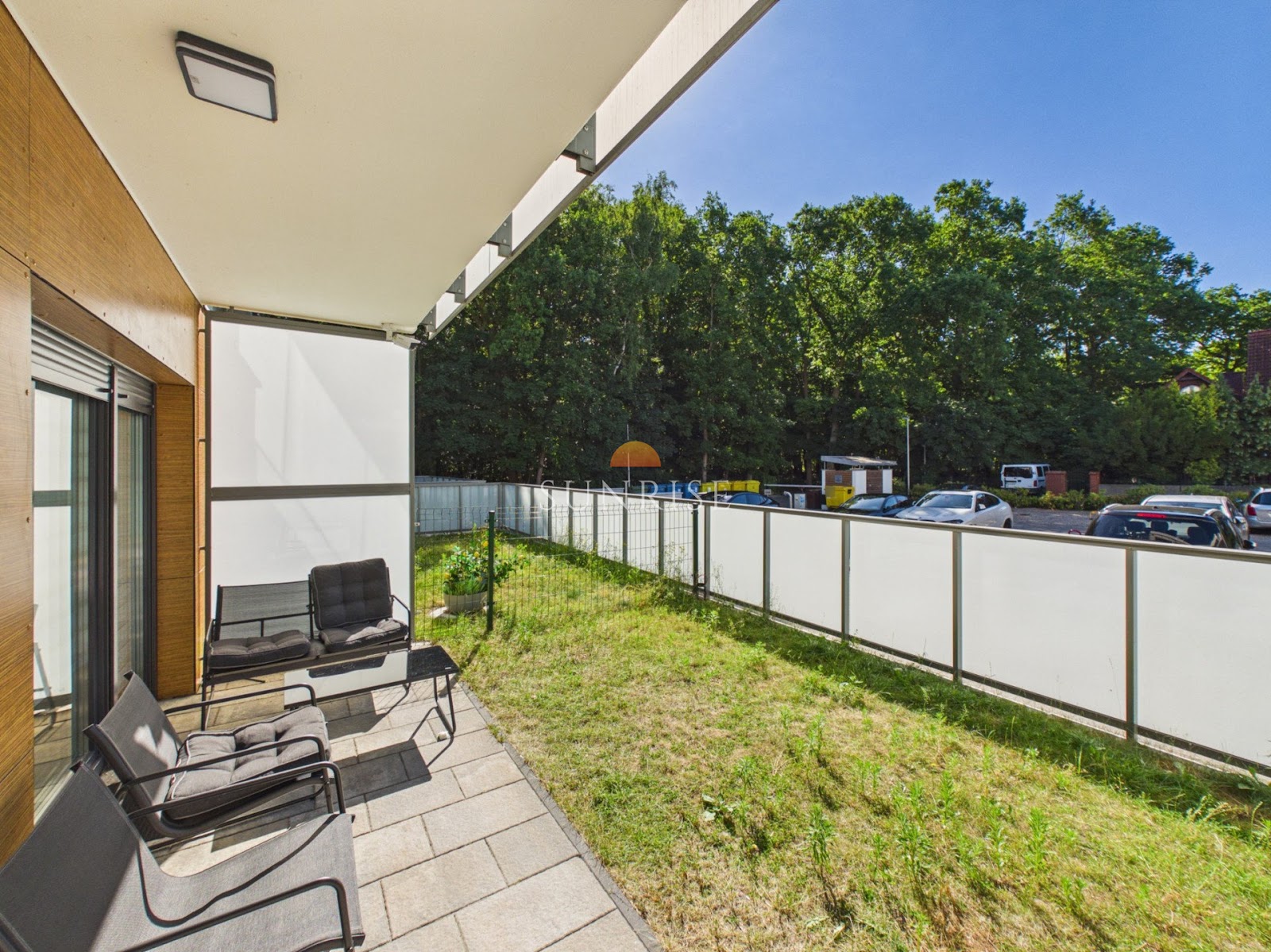 Apartament 20 m do plaży | ogródek | garaż | komórka lokatorska — zdjęcie 2