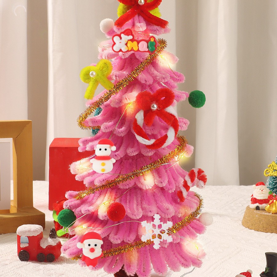 DIY Weihnachtsbaum-Bastelset mit Holzsockel