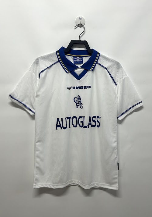 Equipación de visitante del Chelsea 1998–2000.jpeg