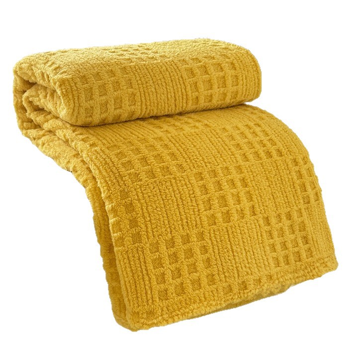 Fluffy coral fleece blanket for relaxing breaks