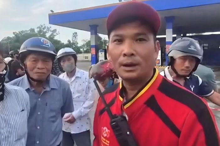 Nhân chứng kể lại phút dập lửa cứu ô tô cháy tại cây xăng khiến 2 người tử vong - Báo VTC News