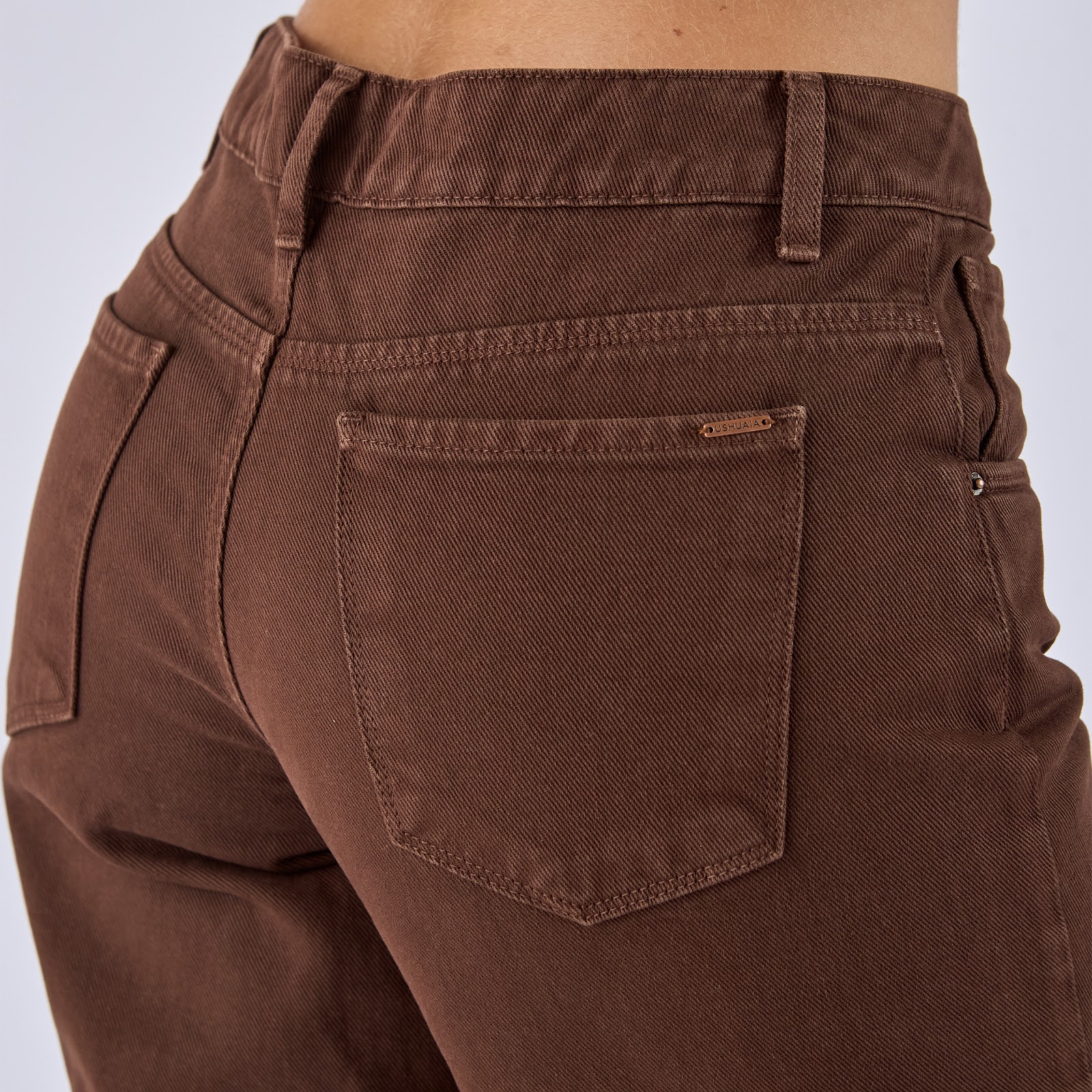 Jean vaquero flare tiro medio en denim licrado, color Mocca dirty - Vista 5