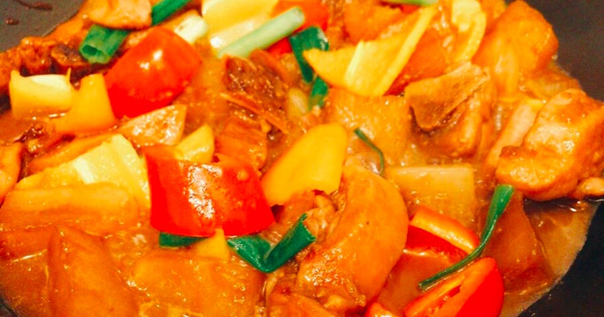 Gà Kho Củ Cải Trắng