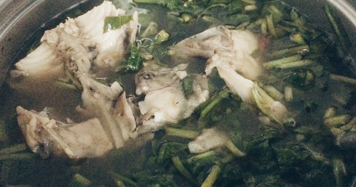 Canh chua rau muống cá lóc
