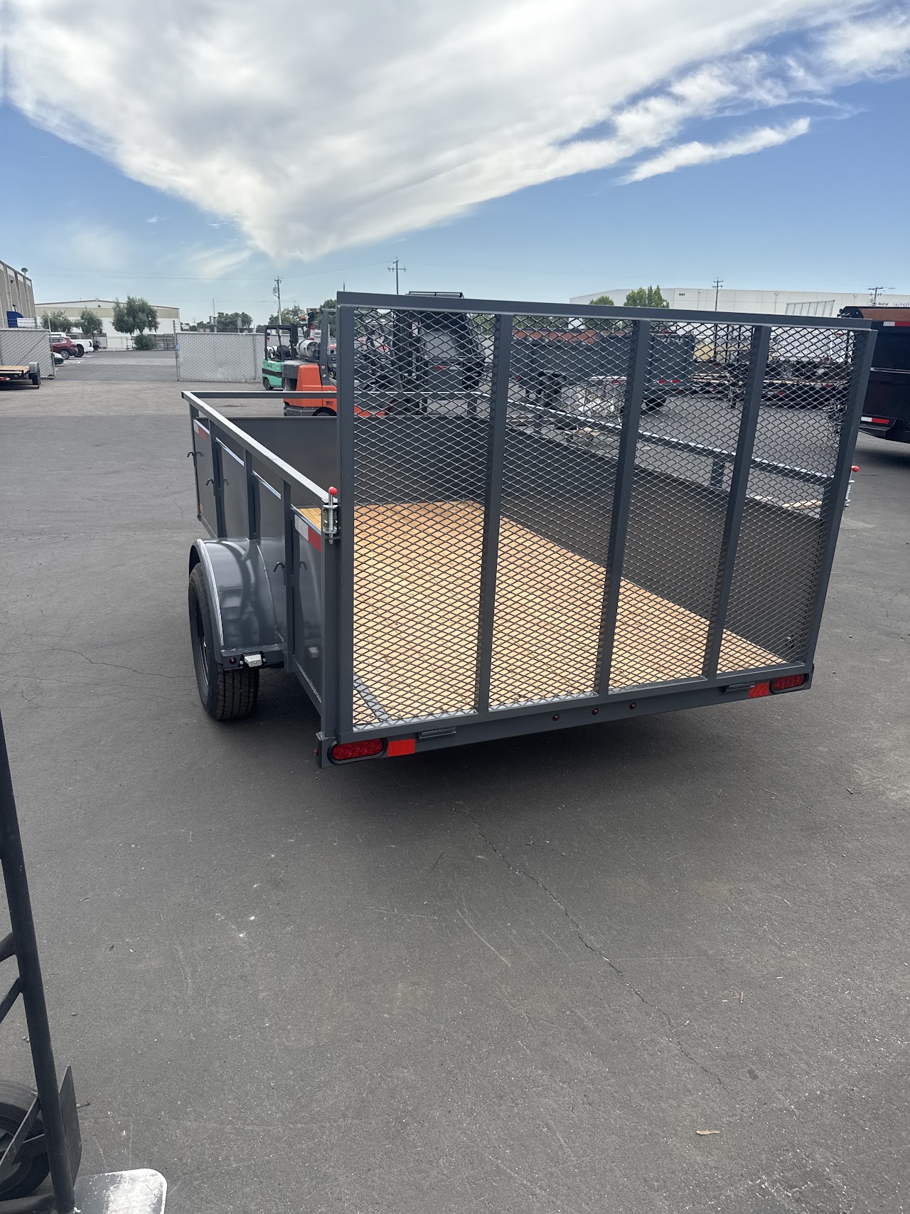 3.5K Falcon Utility Single Axle